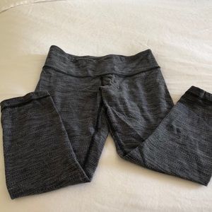 Lululemon wunderunder cropped leggings